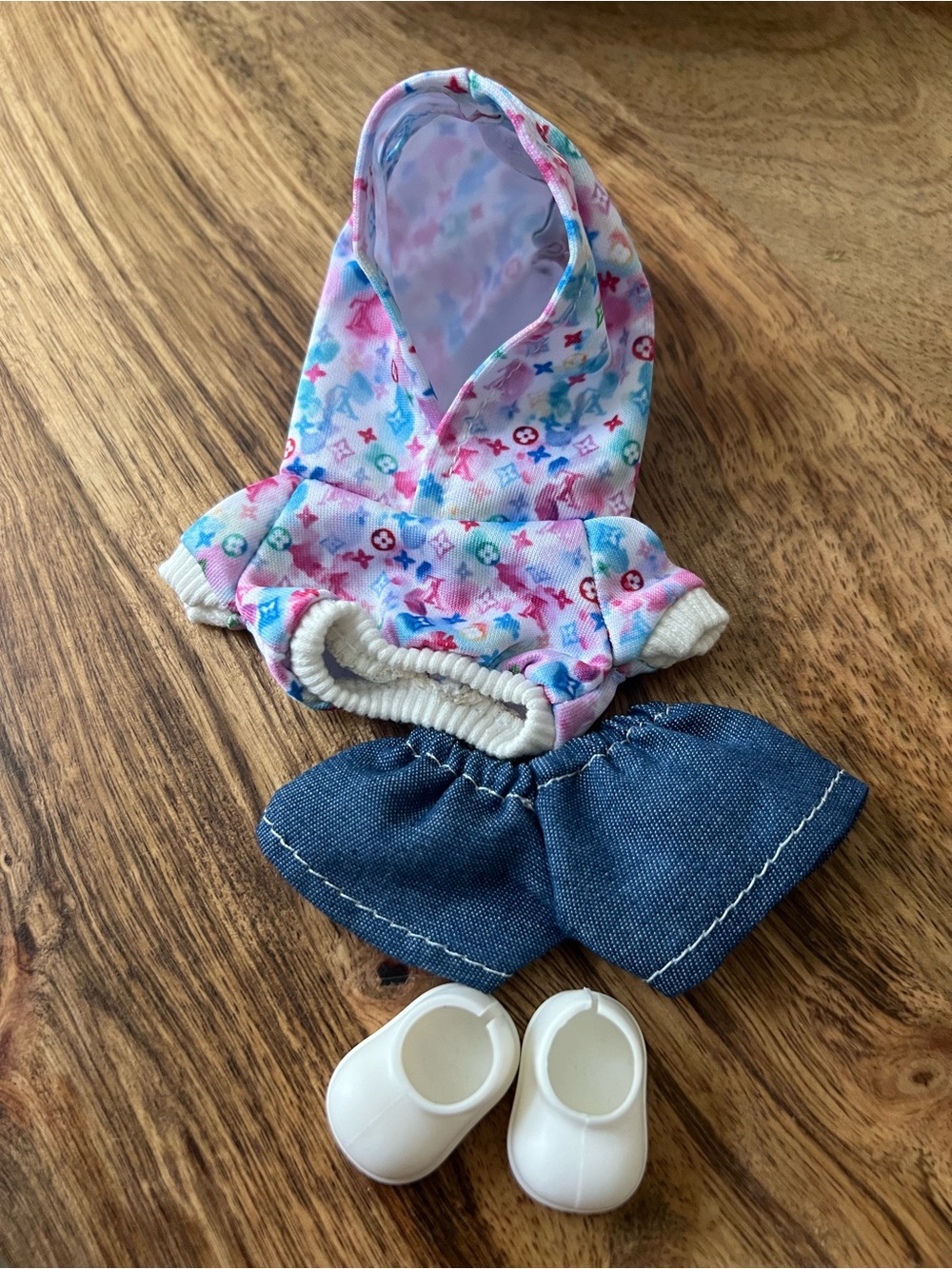 Labubu Adorable outfit for your Labubu.